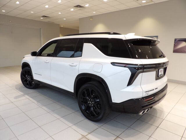 2025 Chevrolet Traverse RS