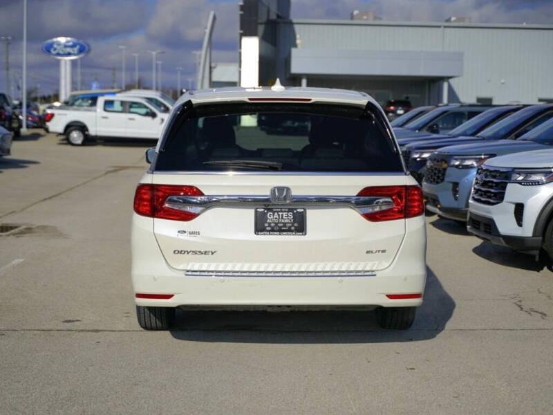 2018 Honda Odyssey Elite