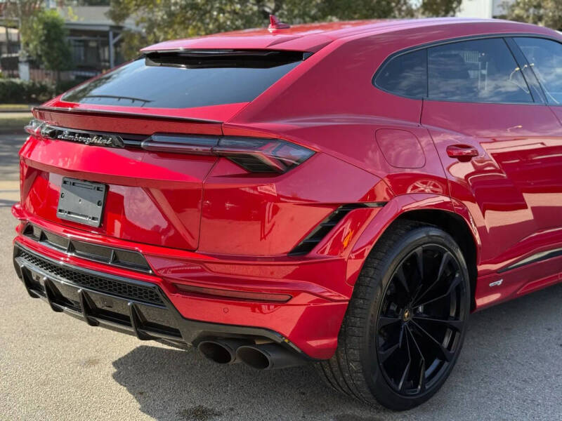 2023 Lamborghini Urus S
