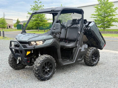 2024 Can-Am Defender HD7