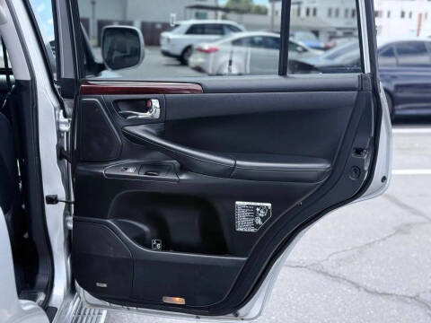 2011 Lexus LX 570