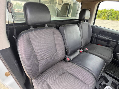 2004 Dodge Ram 1500 ST