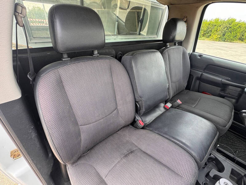 2004 Dodge Ram 1500 ST