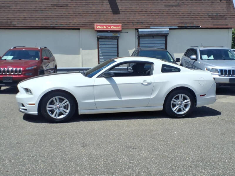 2013 Ford Mustang V6