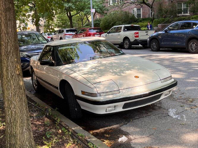1990 Buick Reatta