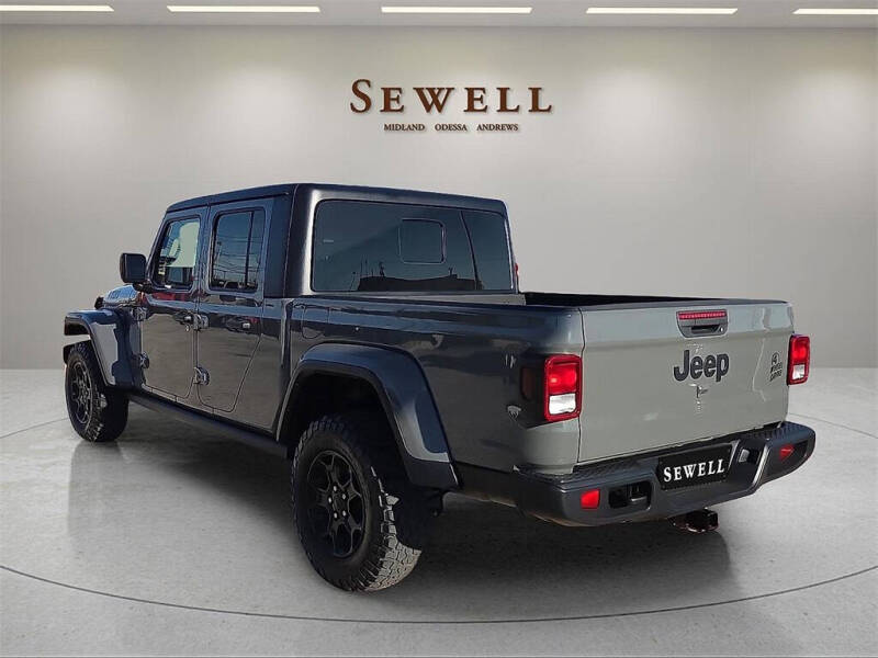 2023 Jeep Gladiator Willys