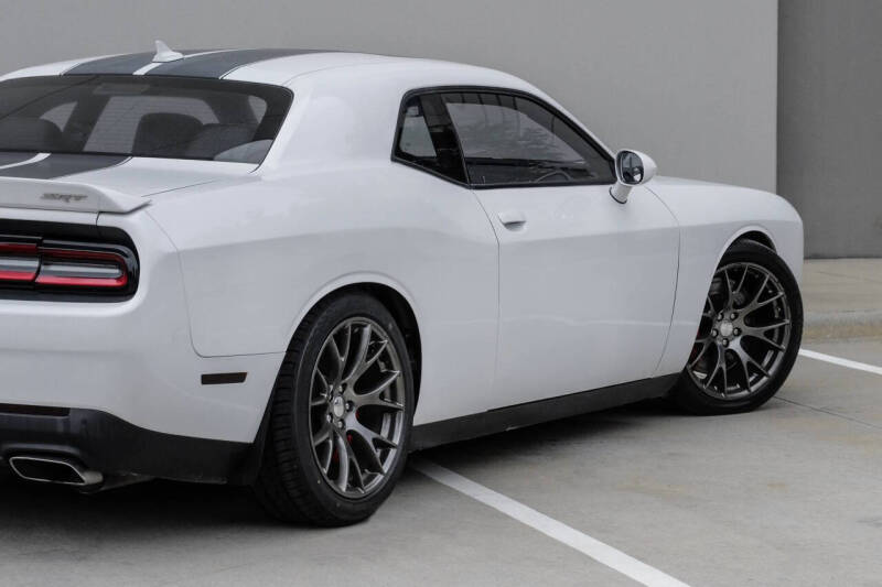 2015 Dodge Challenger SRT 392