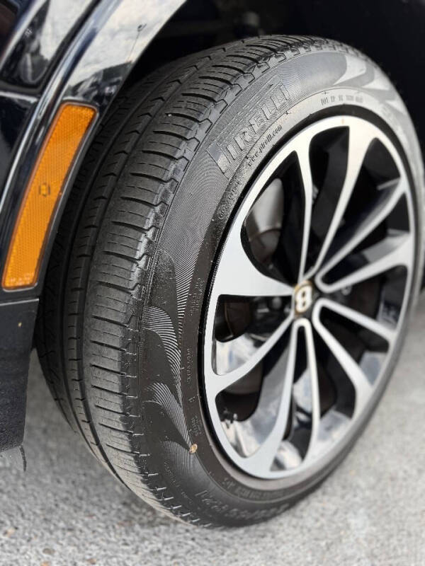 2019 Bentley Bentayga V8