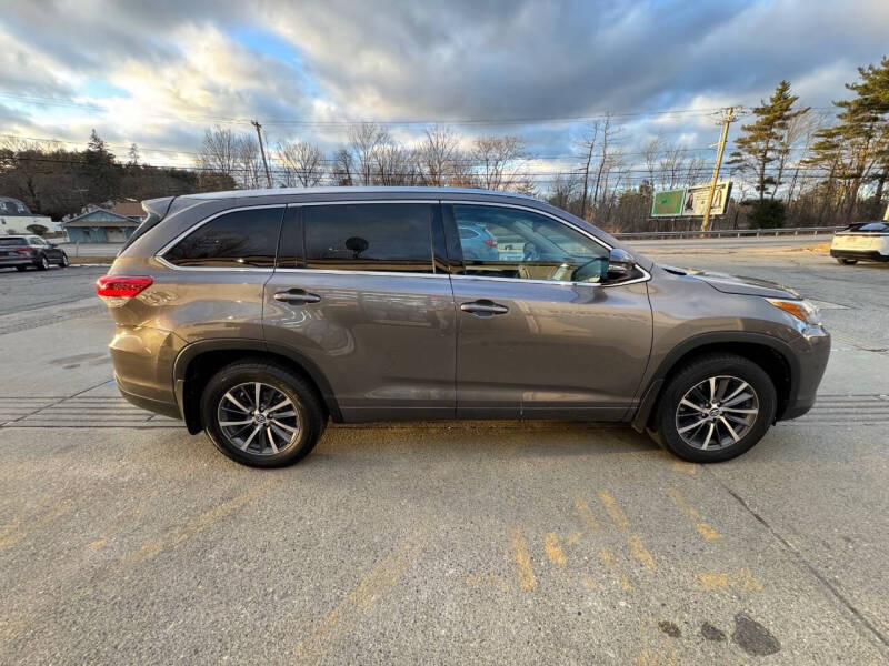 2017 Toyota Highlander XLE
