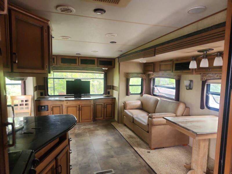 2012 Crossroads RV Cruiser