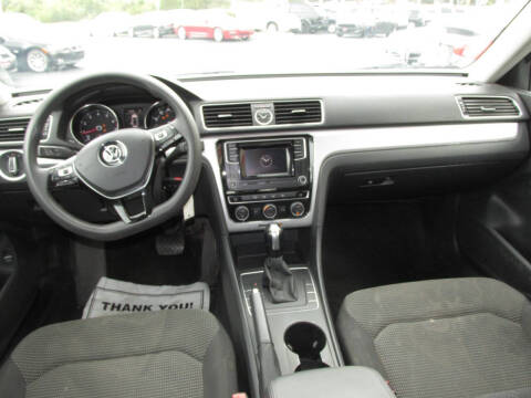 2016 Volkswagen Passat 1.8T S