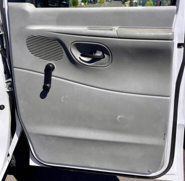 2006 Ford E-Series E-350 SD XL