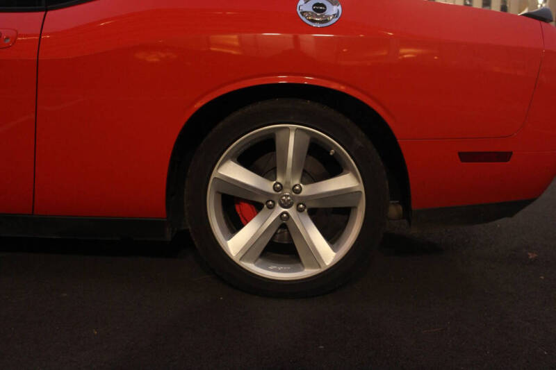 2008 Dodge Challenger SRT8