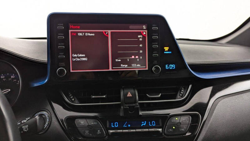 2019 Toyota C-HR XLE