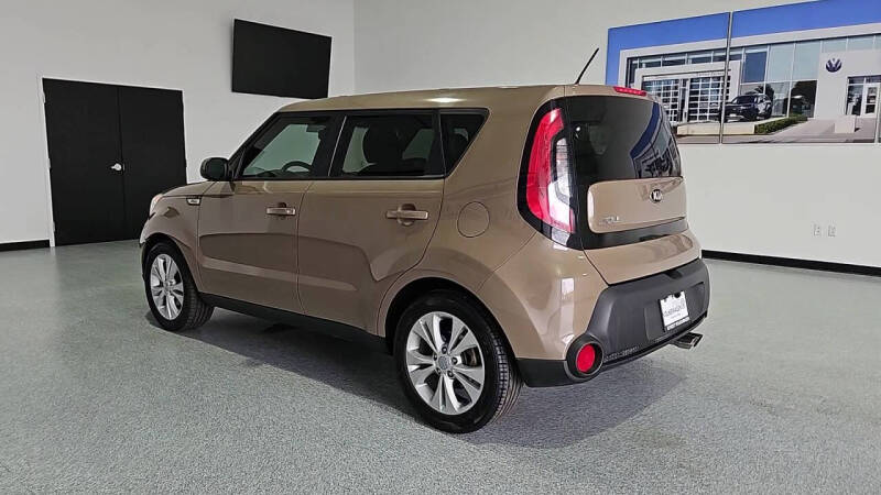 2015 Kia Soul +