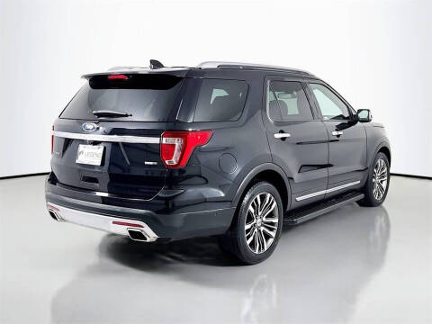 2017 Ford Explorer Platinum