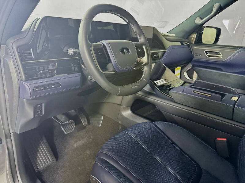 2026 Infiniti QX80 Sport