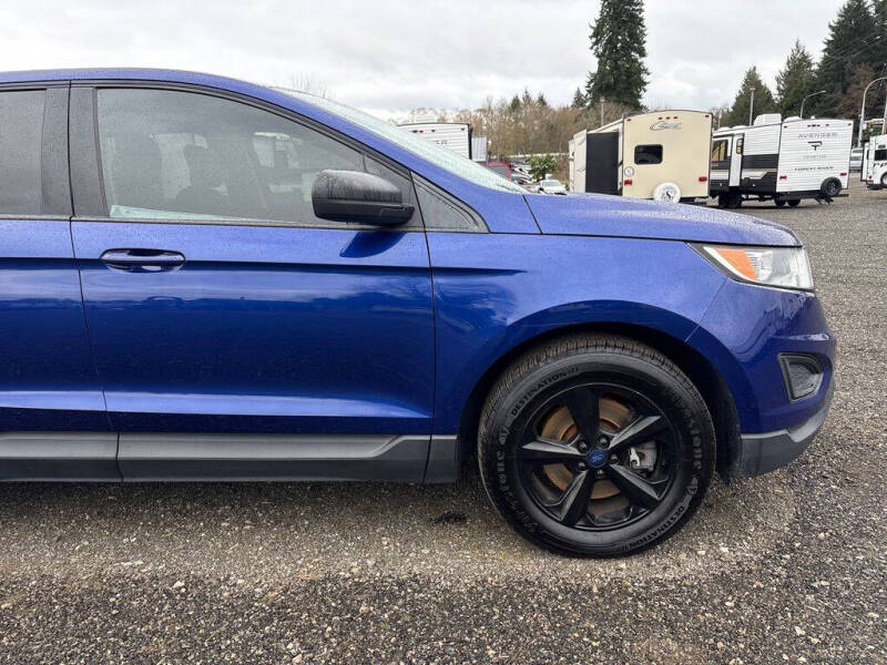 2015 Ford Edge SE