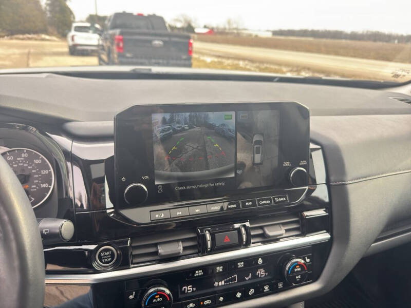 2022 Nissan Pathfinder