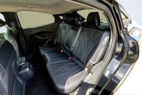 2021 Ford Mustang Mach-E Select