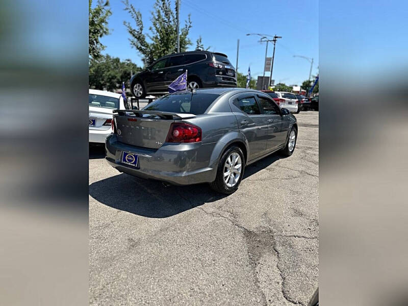 2013 Dodge Avenger R/T