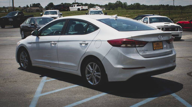 2018 Hyundai Elantra