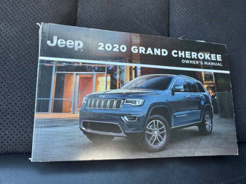2020 Jeep Grand Cherokee Laredo
