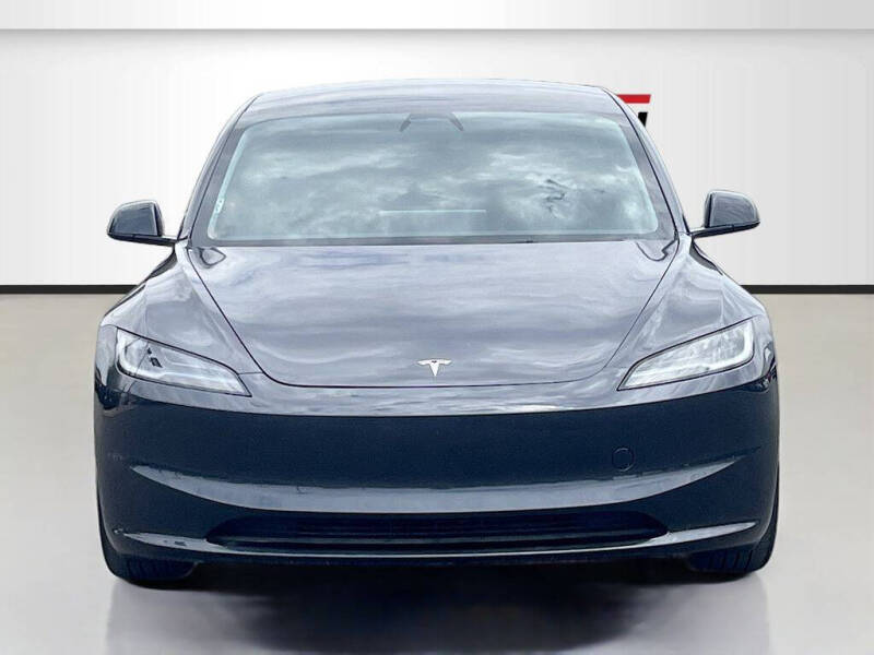 2025 Tesla Model 3 Long Range