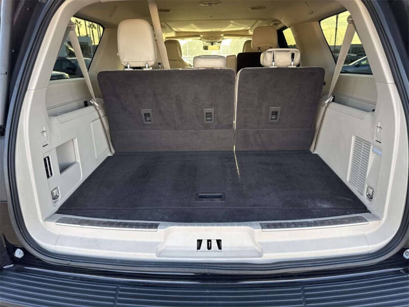 2021 Lincoln Navigator L Reserve