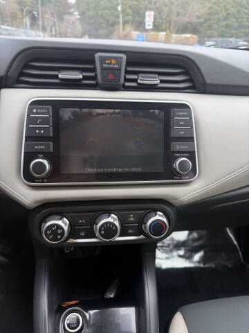 2020 Nissan Versa SV