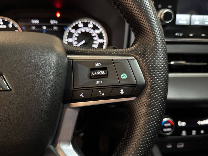 2022 Mitsubishi Outlander SE