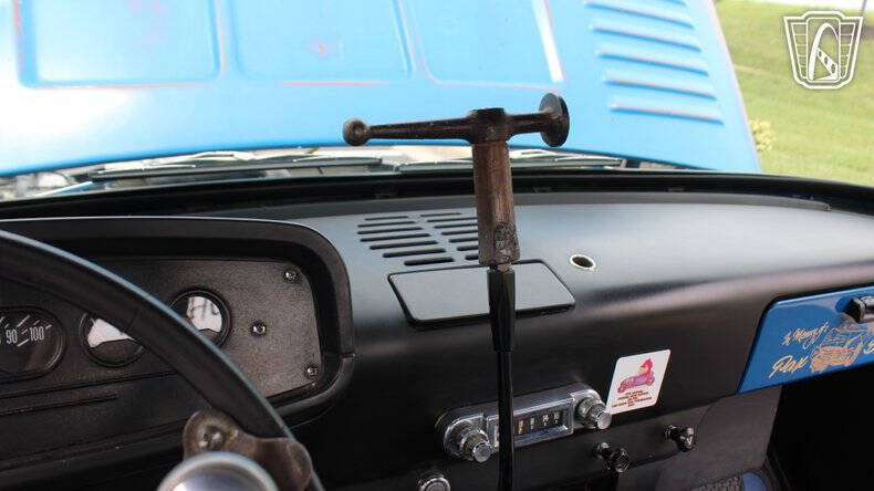 1965 Dodge D100 Pickup