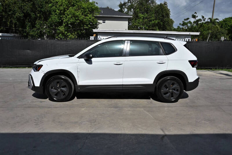 2025 Volkswagen Taos S