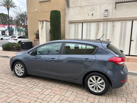 2016 Kia Forte5 EX