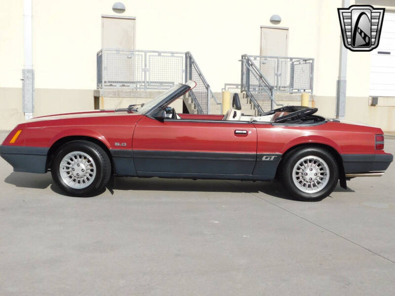 1985 Ford Mustang GT