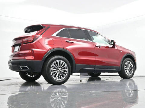 2025 Cadillac XT4 Premium Luxury