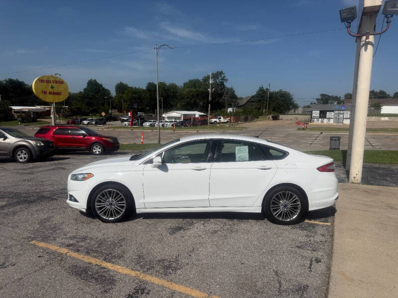 2014 Ford Fusion SE