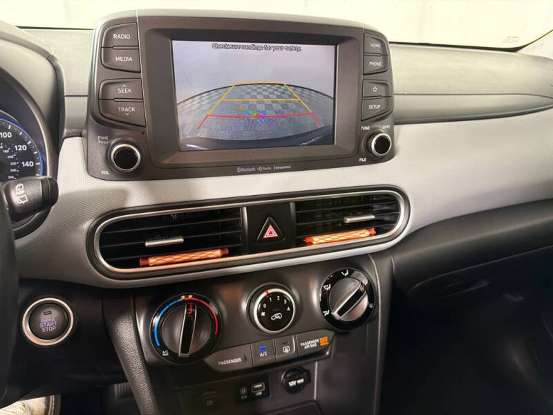 2021 Hyundai Kona SEL