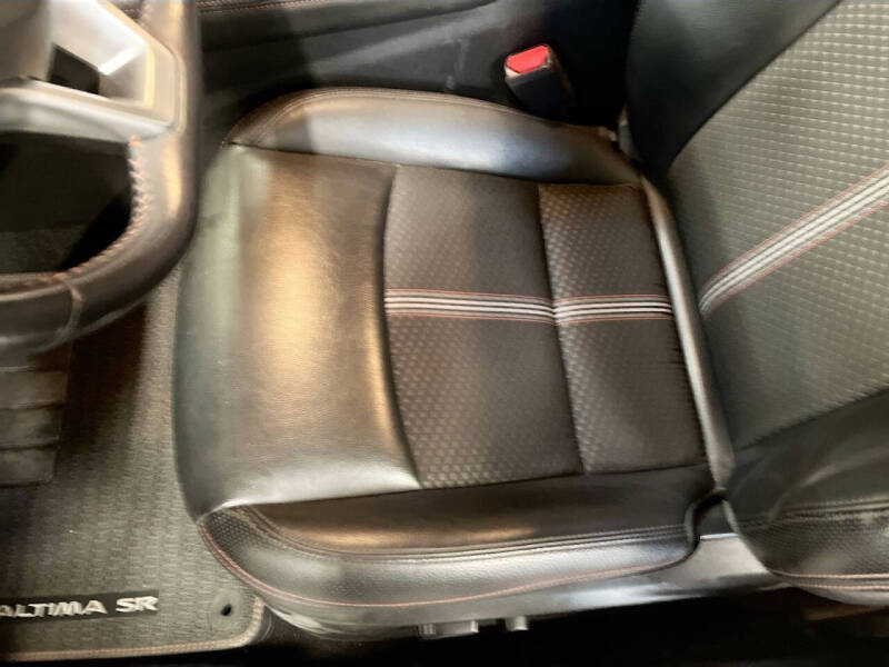 2024 Nissan Altima 2.5 SR