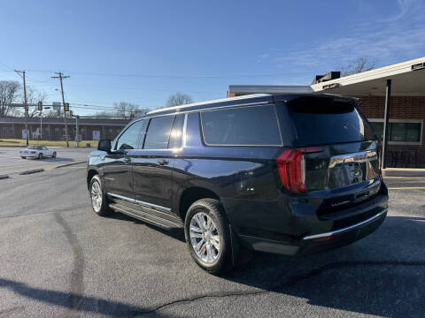 2022 GMC Yukon XL SLT