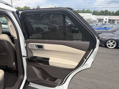 2020 Ford Explorer Platinum
