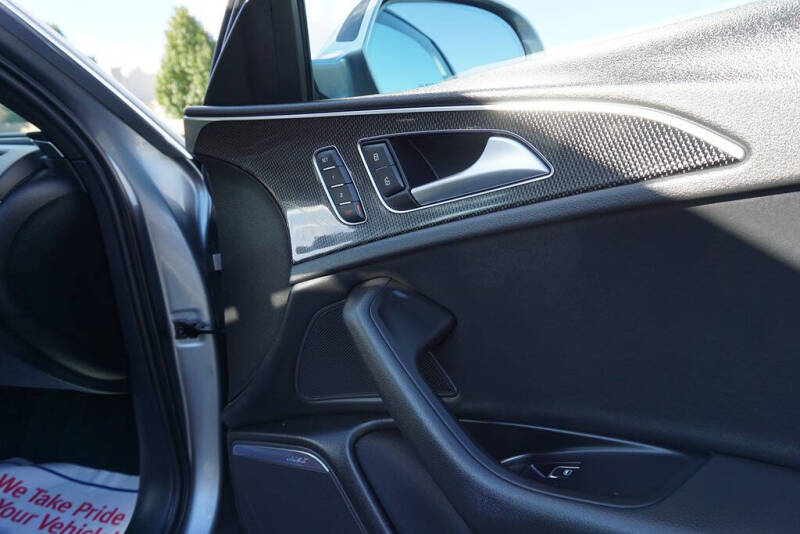 2013 Audi S6 4.0T quattro Prestige