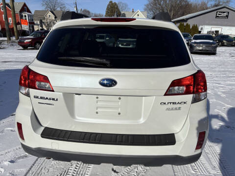 2011 Subaru Outback 2.5i Limited