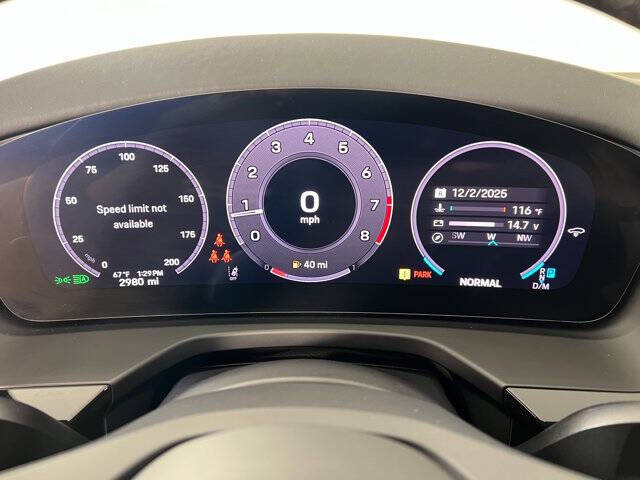 2025 Porsche Panamera 4