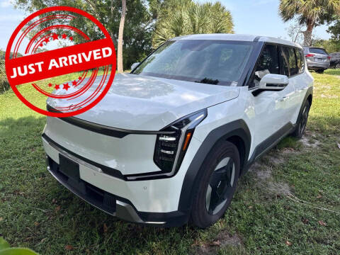 2024 Kia EV9 Light Long Range