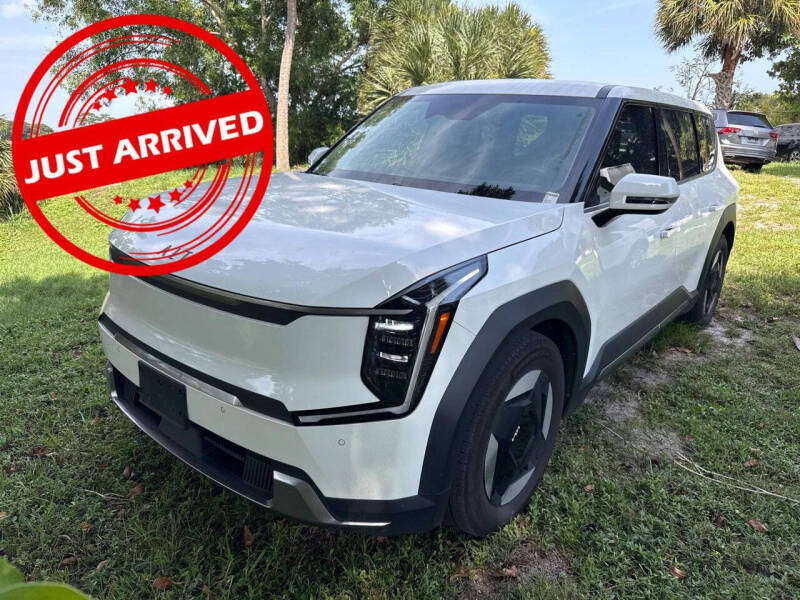 2024 Kia EV9 Light Long Range