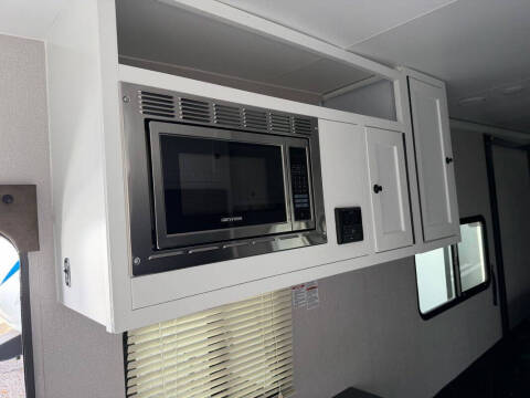 2023 Travel Lite Rove Lite