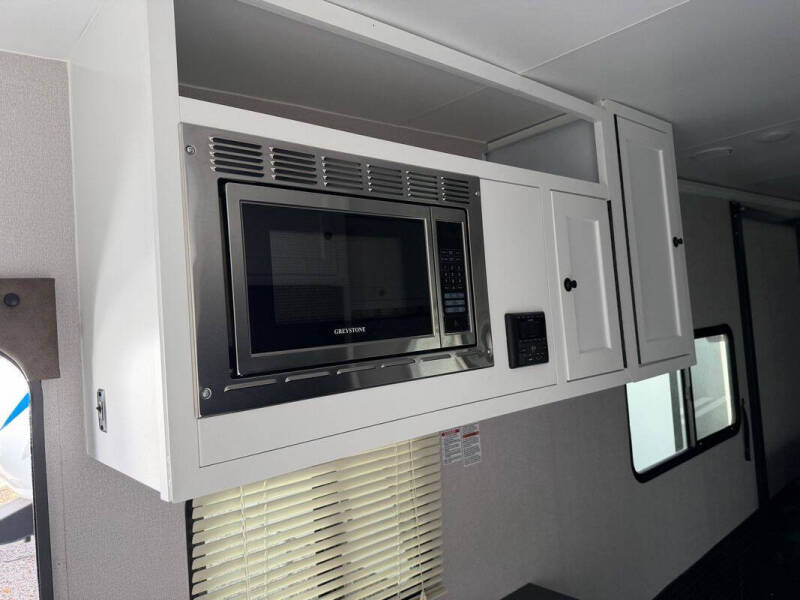 2023 Travel Lite Rove Lite