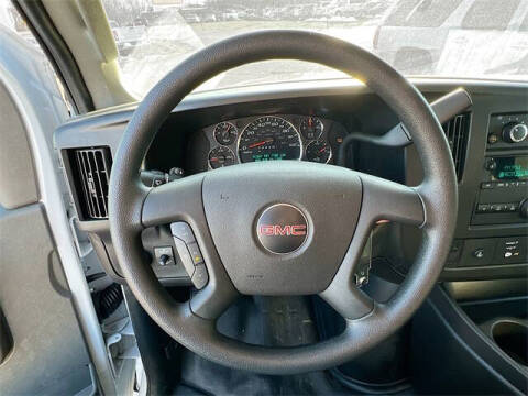 2024 GMC Savana 2500