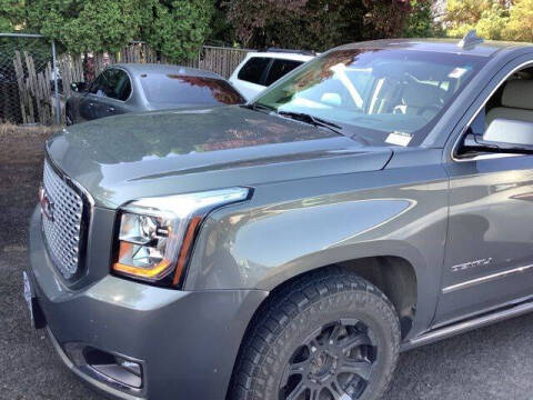 2017 GMC Yukon Denali